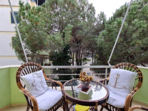 Silent Apartment, Kavajë